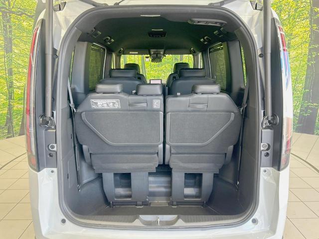 ステップワゴン ｅ：ＨＥＶスパーダ　純正８型ナビ　バックカメラ　両側電動ドア　禁煙車　ホンダセンシング　アダプティブクルーズ　シートヒーター　ハーフレザー　ＬＥＤヘッド　コーナーセンサー　フルセグ　Ｂｌｕｅｔｏｏｔｈ再生　ＥＴＣ（45枚目）
