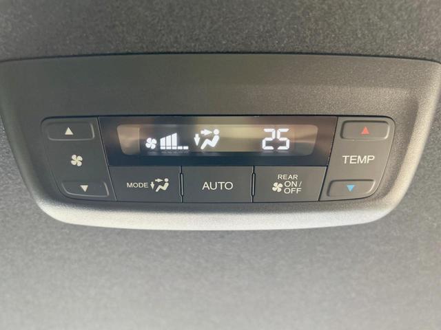 ステップワゴン ｅ：ＨＥＶスパーダ　純正８型ナビ　バックカメラ　両側電動ドア　禁煙車　ホンダセンシング　アダプティブクルーズ　シートヒーター　ハーフレザー　ＬＥＤヘッド　コーナーセンサー　フルセグ　Ｂｌｕｅｔｏｏｔｈ再生　ＥＴＣ（52枚目）