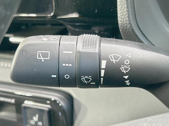 ノア S-Z モデリスタエアロ 純正10.5型ナビ 後席モニター 両側電動ドア セーフティセンス レーダークルーズ 電動リアゲート 2列目オットマンシート LEDヘッド フルセグ Bluetooth再生 ETC(44枚目)