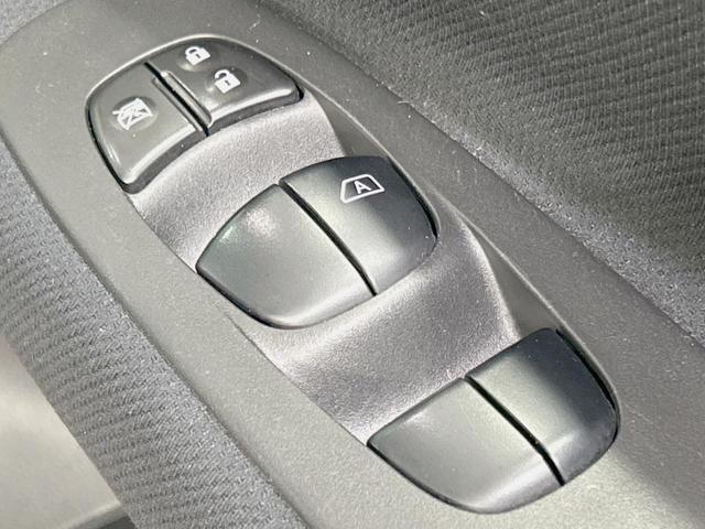 セレナ 20X クロスギア S-ハイブリッド 純正ナビ バックカメラ 禁煙車 両側電動ドア クルーズコントロール アイドリングストップ フルセグ Bluetooth再生 ETC 防水シート 純正15インチアルミ スマートキー 電動格納ミラー(54枚目)