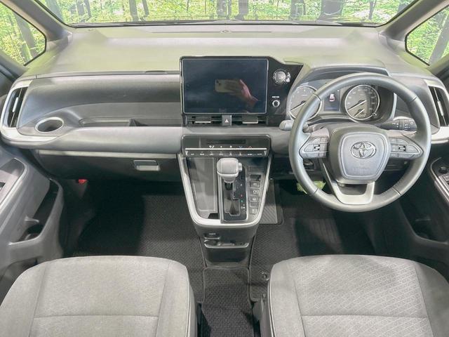 ノア Ｓ－Ｇ　モデリスタエアロ　純正１０．５型ナビ　バックカメラ　禁煙車　衝突軽減装置　レーダークルーズ　ＬＥＤヘッド／フォグ　スマートキー　フルセグ　Ｂｌｕｅｔｏｏｔｈ再生　ＥＴＣ　スマートキー　オートエアコン（2枚目）