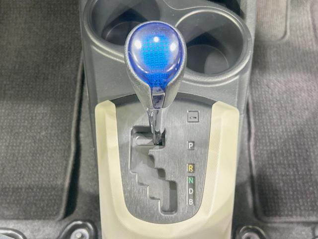 アクア G 純正ナビ バックカメラ モデリスタアルミ 禁煙車 シートヒーター LEDヘッド ETC スマートキー ヘッドライトウォッシャー オートエアコン/ライト フルセグ Bluetooth再生 ETC(24枚目)