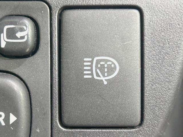 アクア G 純正ナビ バックカメラ モデリスタアルミ 禁煙車 シートヒーター LEDヘッド ETC スマートキー ヘッドライトウォッシャー オートエアコン/ライト フルセグ Bluetooth再生 ETC(27枚目)