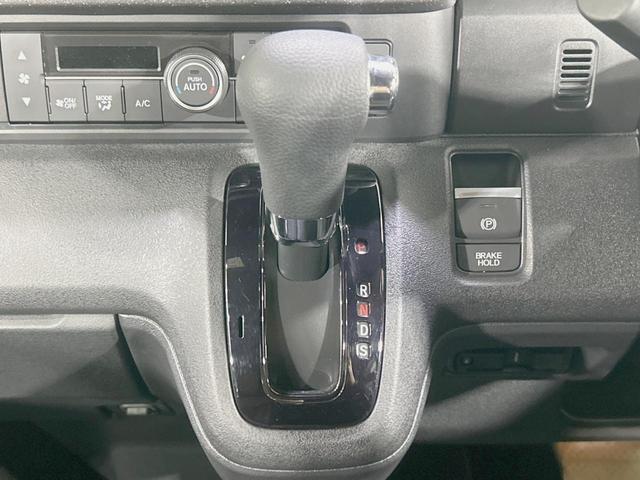 N-BOXカスタム ターボ 純正8型ナビ バックカメラ 禁煙車 両側電動ドア ターボ ホンダセンシング アダプティブクルーズ LEDヘッド ドラレコ シートヒーター ハーフレザー オートライト/エアコン スマートキー ETC(24枚目)