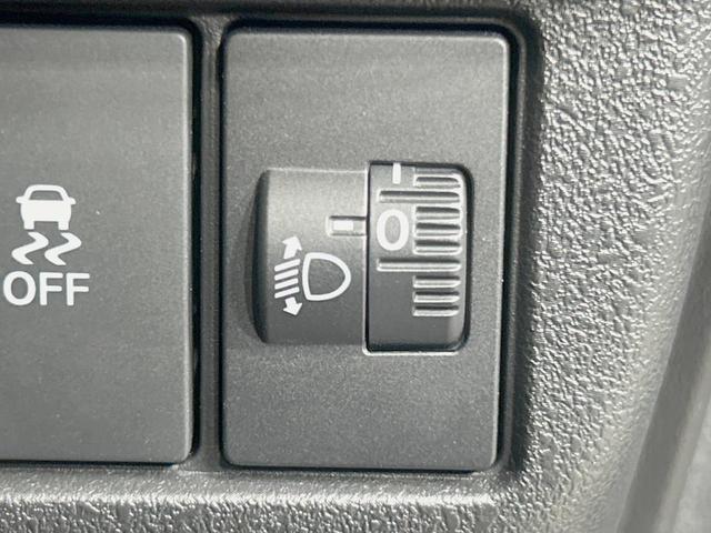 N-BOXカスタム ターボ 純正8型ナビ バックカメラ 禁煙車 両側電動ドア ターボ ホンダセンシング アダプティブクルーズ LEDヘッド ドラレコ シートヒーター ハーフレザー オートライト/エアコン スマートキー ETC(27枚目)