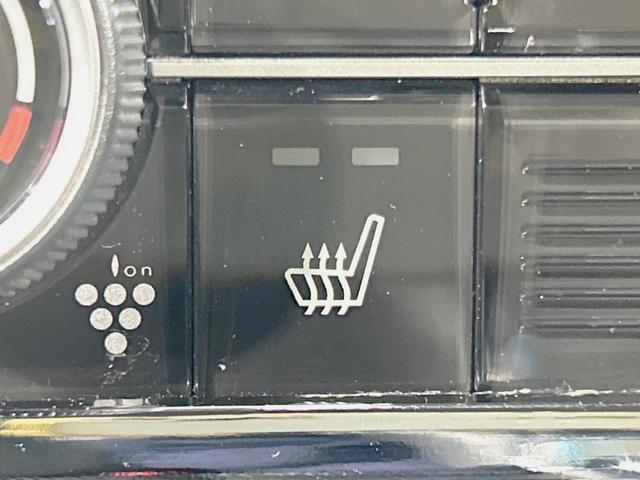 【シートヒーター】寒い日に重宝するシートヒーター！エアコンより早く温まってくれるので寒がりの人も安心ですね♪エアコンの温風は乾燥するから苦手、という方にもをおすすめです。