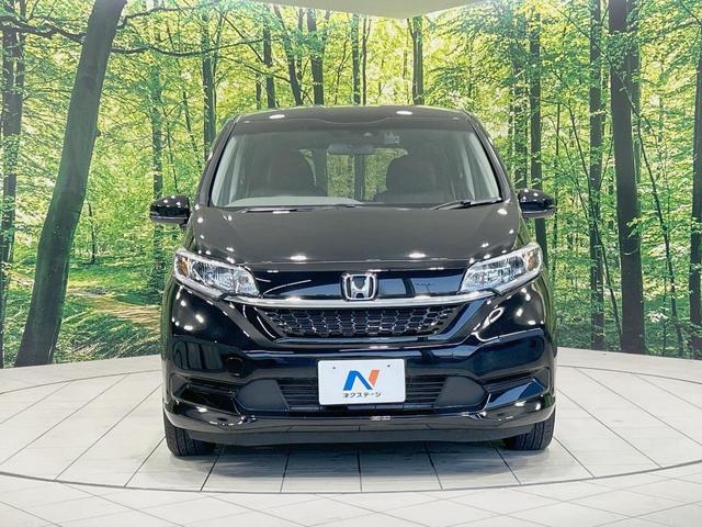 フリード G・ホンダセンシング 両側電動ドア SDナビ 後席モニター 禁煙車 ホンダセンシング アダプティブクルーズ LEDヘッド フルセグ Bluetooth再生 ETC スマートキー オートライト/エアコン 2列目ウォークスルー(15枚目)
