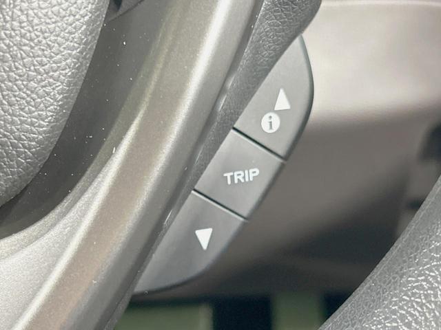 フリード G・ホンダセンシング 両側電動ドア SDナビ 後席モニター 禁煙車 ホンダセンシング アダプティブクルーズ LEDヘッド フルセグ Bluetooth再生 ETC スマートキー オートライト/エアコン 2列目ウォークスルー(40枚目)