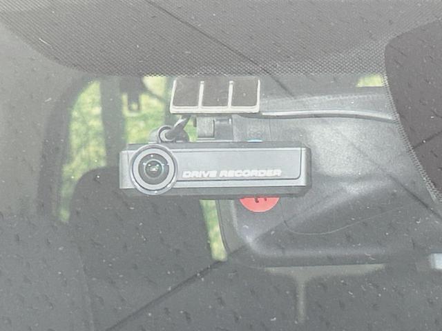 セレナ ｅ－パワー　ハイウェイスターＶ　純正９型ナビ　全周囲カメラ　後席モニター　禁煙車　両側電動ドア　衝突軽減装置　プロパイロット　デジタルインナーミラー　ＬＥＤヘッド　フルセグ　Ｂｌｕｅｔｏｏｔｈ再生　ＥＴＣ　ハンドルヒーター（25枚目）