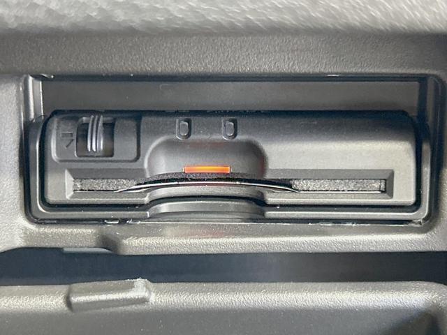 セレナ ｅ－パワー　ハイウェイスターＶ　純正９型ナビ　全周囲カメラ　後席モニター　禁煙車　両側電動ドア　衝突軽減装置　プロパイロット　デジタルインナーミラー　ＬＥＤヘッド　フルセグ　Ｂｌｕｅｔｏｏｔｈ再生　ＥＴＣ　ハンドルヒーター（28枚目）