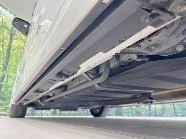 ヴォクシー ZS 煌II 両側電動ドア SDナビ バックカメラ 衝突軽減装置 クルーズコントロール LEDヘッド ドラレコ フルセグ Bluetooth再生 ETC スマートキー クリアランスソナー オートライト/エアコン(22枚目)