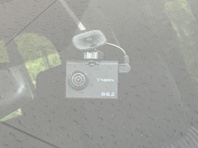 ヴォクシー ZS 煌II 両側電動ドア SDナビ バックカメラ 衝突軽減装置 クルーズコントロール LEDヘッド ドラレコ フルセグ Bluetooth再生 ETC スマートキー クリアランスソナー オートライト/エアコン(25枚目)