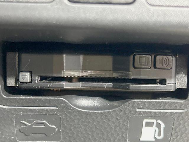 ルーミー カスタムG 両側電動ドア SDナビ 全周囲カメラ 衝突軽減 レーダークルーズ 禁煙車 ドラレコ コーナーセンサー スマートキー LEDヘッド フルセグ ビルトインETC オートハイビーム 車線逸脱警報(36枚目)