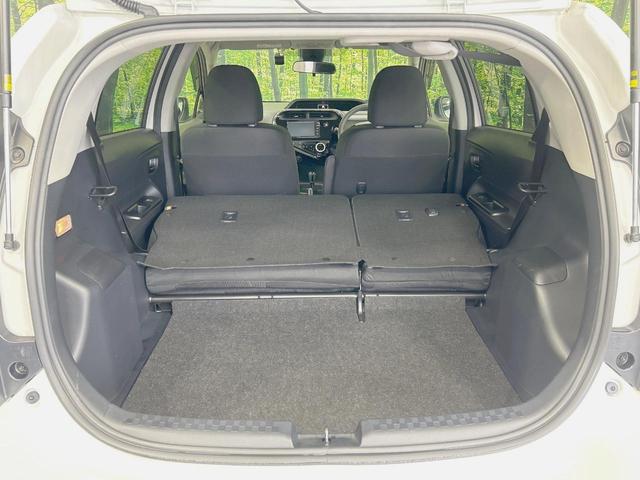 アクア Sスタイルブラック 純正ナビ バックカメラ 禁煙車 衝突軽減装置 車線逸脱警報 オートマチックハイビーム Bluetooth再生 ETC ドラレコ スマートキー オートライト/エアコン 横滑り防止装置 盗難防止システム(10枚目)