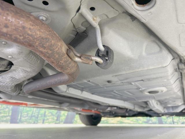 アクア Sスタイルブラック 純正ナビ バックカメラ 禁煙車 衝突軽減装置 車線逸脱警報 オートマチックハイビーム Bluetooth再生 ETC ドラレコ スマートキー オートライト/エアコン 横滑り防止装置 盗難防止システム(22枚目)