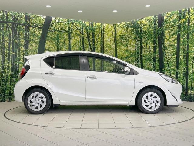 アクア Sスタイルブラック 純正ナビ バックカメラ 禁煙車 衝突軽減装置 車線逸脱警報 オートマチックハイビーム Bluetooth再生 ETC ドラレコ スマートキー オートライト/エアコン 横滑り防止装置 盗難防止システム(44枚目)