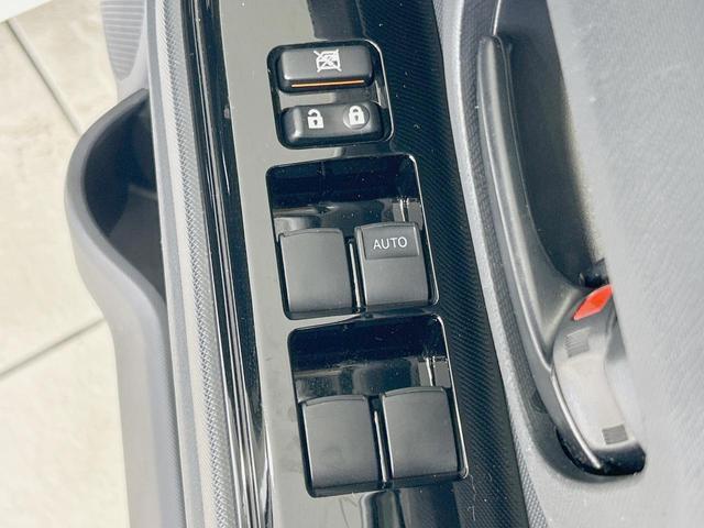 アクア Sスタイルブラック 純正ナビ バックカメラ 禁煙車 衝突軽減装置 車線逸脱警報 オートマチックハイビーム Bluetooth再生 ETC ドラレコ スマートキー オートライト/エアコン 横滑り防止装置 盗難防止システム(57枚目)