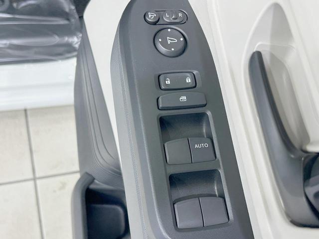 N-BOX ベースグレード 純正8型ナビ 電動スライドドア バックカメラ 衝突軽減 レーダークルーズ 禁煙車 コーナーセンサー スマートキー LEDヘッド ETC 車線逸脱警報 オートライト Bluetooth 地デジ(53枚目)