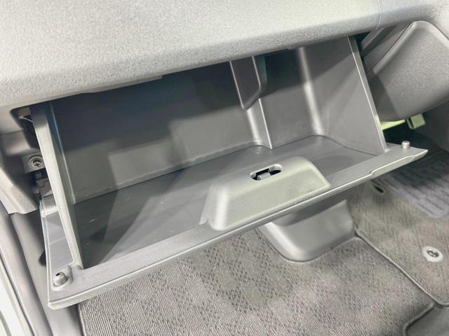 N-BOXカスタム ベースグレード 禁煙車 純正8型ディスプレイ 衝突軽減 バックカメラ 電動スライドドア シートヒーター レーダークルーズ サンシェード スマートキー オートエアコン/ライト AppleCarPlay LEDヘッド(28枚目)