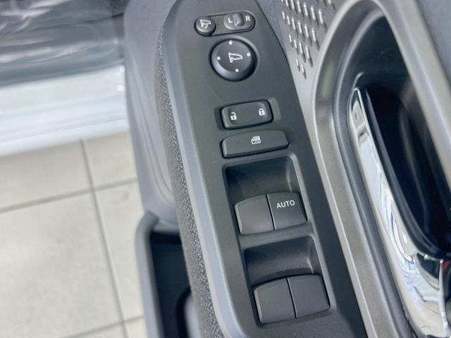 N-BOXカスタム ベースグレード 禁煙車 純正8型ディスプレイ 衝突軽減 バックカメラ 電動スライドドア シートヒーター レーダークルーズ サンシェード スマートキー オートエアコン/ライト AppleCarPlay LEDヘッド(31枚目)