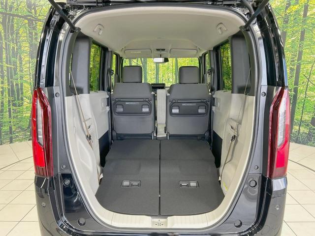 Ｎ－ＢＯＸ ベースグレード　届出済未使用車　両側電動ドア　衝突被害軽減　レーダークルーズ　コーナーセンサー　スマートキー　ＬＥＤヘッド　オートハイビーム　車線逸脱警報　オートライト　オートエアコン　電動パーキング　電動格納ミラー（10枚目）