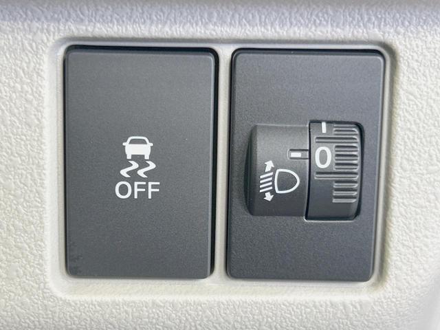 Ｎ－ＢＯＸ ベースグレード　届出済未使用車　両側電動ドア　衝突被害軽減　レーダークルーズ　コーナーセンサー　スマートキー　ＬＥＤヘッド　オートハイビーム　車線逸脱警報　オートライト　オートエアコン　電動パーキング　電動格納ミラー（25枚目）