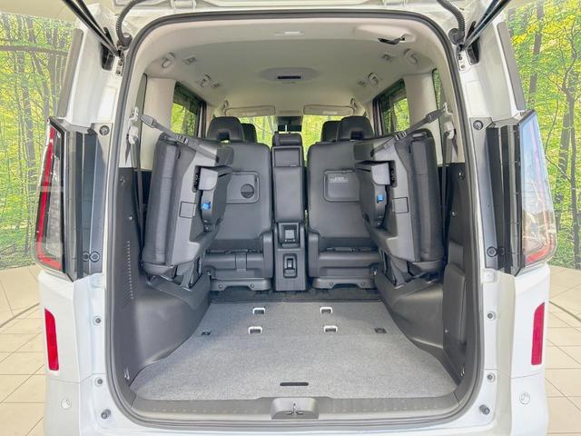 セレナ ハイウェイスターV 純正12.3型ナビ 全周囲カメラ 両側電動ドア 禁煙車 衝突軽減装置 デジタルインナーミラー ブラインドスポットモニター LEDヘッド/フォグ フルセグ Bluetooth再生 ETC スマートキー(11枚目)