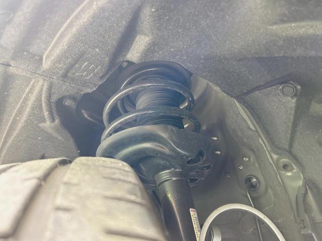 ハリアー Ｚ　純正１２．３型ナビ　全周囲カメラ　禁煙車　セーフティセンス　レーダークルーズ　ブラインドスポットモニター　デジタルインナーミラー　ドラレコ　電動リアゲート　ハーフレザー　パワーシート　フルセグ　ＥＴＣ（20枚目）