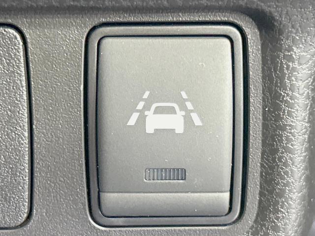 ノート e-パワー X 純正ナビ 全周囲カメラ 禁煙車 衝突軽減装置 車線逸脱警報 ドラレコ フルセグ LEDヘッド Bluetooth再生 ETC オートライト/エアコン コーナーセンサー スマートキー 電動格納ミラー(31枚目)