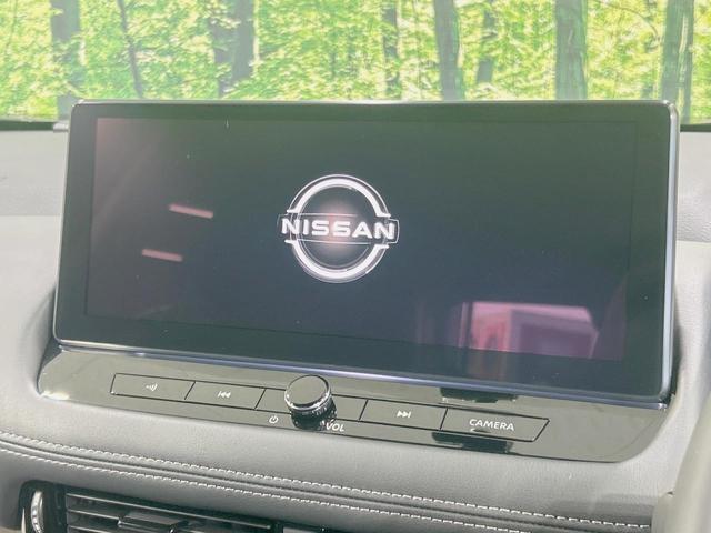 エクストレイル Ｇ　ｅ－４ＯＲＣＥ　純正１２．３型ディスプレイ　全周囲カメラ　禁煙車　衝突軽減装置　プロパイロット　デジタルインナーミラー　ブラインドスポットモニター　電動リアゲート　ドラレコ　フルセグ　Ｂｌｕｅｔｏｏｔｈ再生　ＥＴＣ（3枚目）