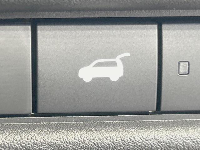 エクストレイル Ｇ　ｅ－４ＯＲＣＥ　純正１２．３型ディスプレイ　全周囲カメラ　禁煙車　衝突軽減装置　プロパイロット　デジタルインナーミラー　ブラインドスポットモニター　電動リアゲート　ドラレコ　フルセグ　Ｂｌｕｅｔｏｏｔｈ再生　ＥＴＣ（7枚目）