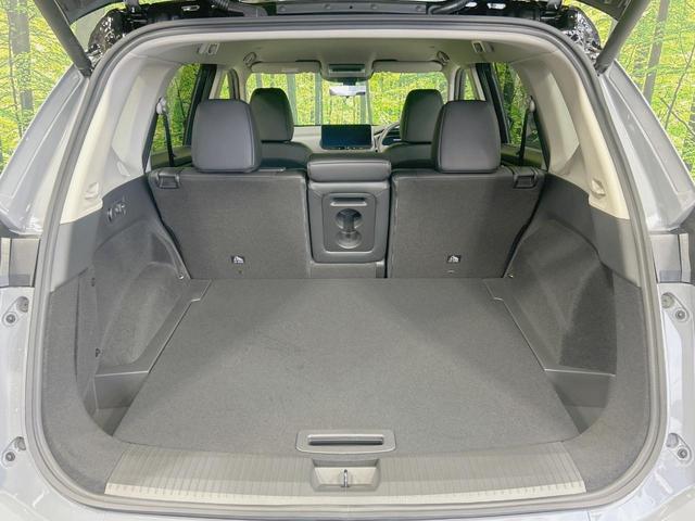 エクストレイル Ｇ　ｅ－４ＯＲＣＥ　純正１２．３型ディスプレイ　全周囲カメラ　禁煙車　衝突軽減装置　プロパイロット　デジタルインナーミラー　ブラインドスポットモニター　電動リアゲート　ドラレコ　フルセグ　Ｂｌｕｅｔｏｏｔｈ再生　ＥＴＣ（10枚目）