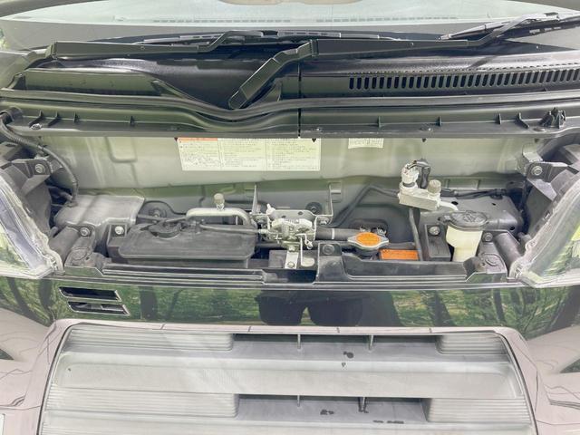 ハイゼットカーゴ クルーズＳＡＩＩＩ　純正ナビ　バックカメラ　禁煙車　５速ＭＴ　スマートアシスト　ＬＥＤヘッド　ドラレコ　Ｂｌｕｅｔｏｏｔｈ再生　フルセグ　アイドリングストップ　オートライト　盗難防止システム　横滑り防止装置（18枚目）