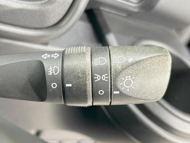 ハイゼットカーゴ クルーズＳＡＩＩＩ　純正ナビ　バックカメラ　禁煙車　５速ＭＴ　スマートアシスト　ＬＥＤヘッド　ドラレコ　Ｂｌｕｅｔｏｏｔｈ再生　フルセグ　アイドリングストップ　オートライト　盗難防止システム　横滑り防止装置（37枚目）