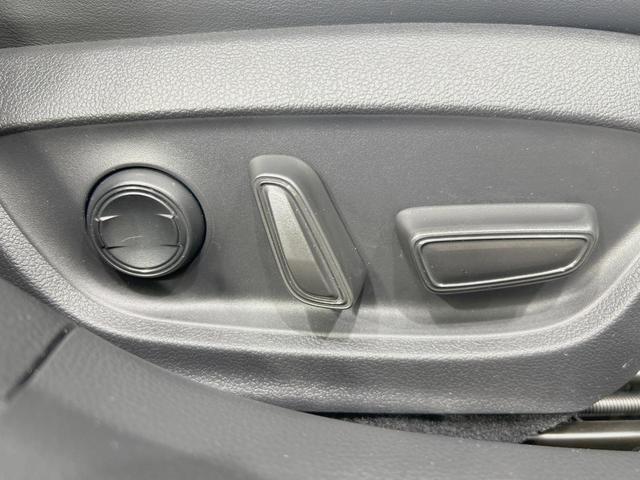 プリウス Z パノラマルーフ 純正12型ナビ 全周囲カメラ 衝突軽減 100V電源 レーダークルーズ 禁煙車 電動リアゲート パワーシート ドラレコ スマートキー LEDヘッド ETC2.0(37枚目)