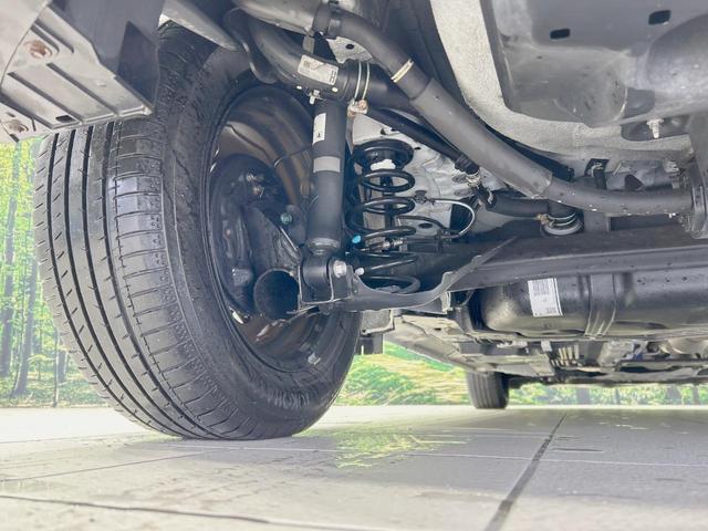 お車を安心してお乗りいただく為には、足回りの定期点検が欠かせません。サービスサポート（有償保証）では無料点検もご提供しており、安心のカーライフをお過ごしいただけるサポート体制が整っています。