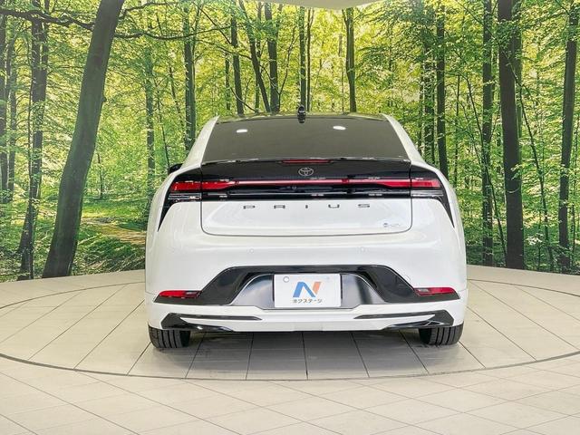 プリウス Ｚ　サンルーフ　モデリスタフルエアロ　純正１２．３型ナビ　全周囲カメラ　衝突被害軽減　レーダークルーズ　禁煙車　電動リアゲート　レザー調シート　シートエアコン　パワーシート　コーナーセンサー　ＬＥＤヘッド（15枚目）