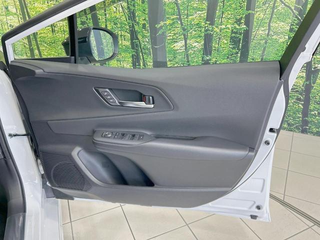 プリウス Ｚ　サンルーフ　モデリスタフルエアロ　純正１２．３型ナビ　全周囲カメラ　衝突被害軽減　レーダークルーズ　禁煙車　電動リアゲート　レザー調シート　シートエアコン　パワーシート　コーナーセンサー　ＬＥＤヘッド（45枚目）