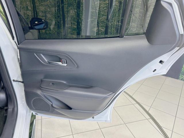 プリウス Ｚ　サンルーフ　モデリスタフルエアロ　純正１２．３型ナビ　全周囲カメラ　衝突被害軽減　レーダークルーズ　禁煙車　電動リアゲート　レザー調シート　シートエアコン　パワーシート　コーナーセンサー　ＬＥＤヘッド（47枚目）