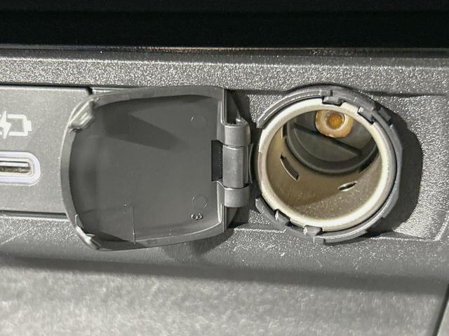 プリウス Ｚ　サンルーフ　モデリスタフルエアロ　純正１２．３型ナビ　全周囲カメラ　衝突被害軽減　レーダークルーズ　禁煙車　電動リアゲート　レザー調シート　シートエアコン　パワーシート　コーナーセンサー　ＬＥＤヘッド（64枚目）