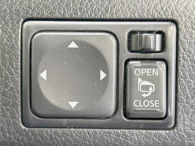 セレナ ライダー ブラックライン S-ハイブリッド 両側電動ドア 8型ナビ 後席モニター バックカメラ 衝突軽減 禁煙車 ドラレコ スマートキー HIDヘッド ETC クルコン 車線逸脱警報 オートエアコン Bluetooth CD DVD再生(49枚目)