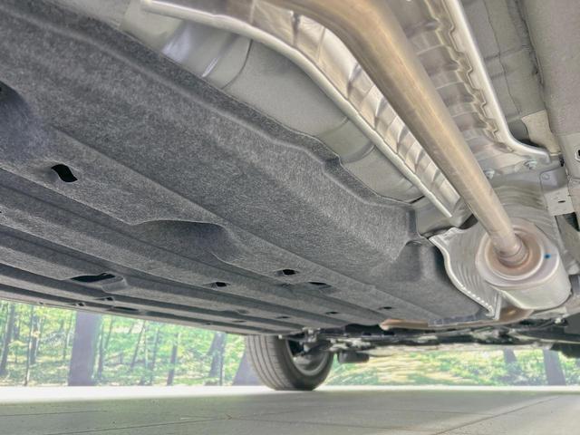 ヴェゼル e:HEV Z 純正9型ナビ 全周囲カメラ 禁煙車 ホンダセンシング アダプティブクルーズ 電動リアゲート ブラインドスポットモニター ハーフレザー シート/ハンドルヒーター 置くだけ充電 スマートキー ETC2.0(22枚目)