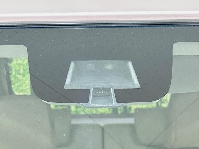 【スズキ　レーダーブレーキサポート】走行中に前方の車両等を認識し、衝突しそうな時は警報とブレーキで衝突回避と被害軽減をアシスト。より安全にドライブをお楽しみいただけます。