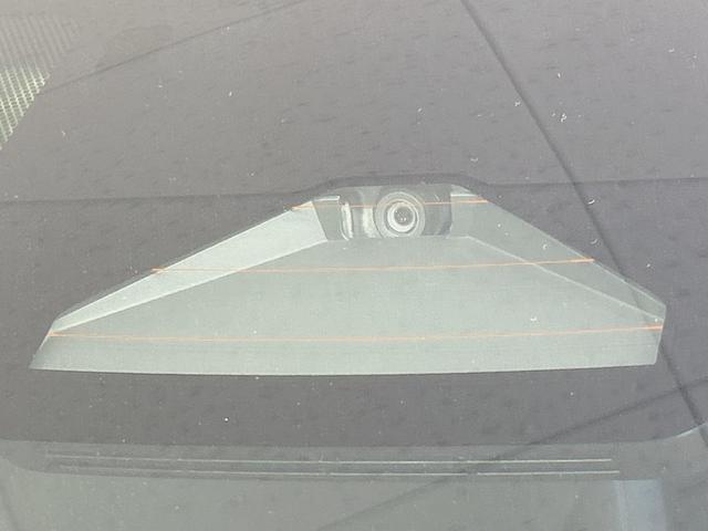 ヤリスクロス Z 純正8型ナビ 全周囲カメラ 衝突被害軽減 レーダークルーズ 禁煙車 パワーシート シートヒーター コーナーセンサー スマートキー LEDヘッド ドラレコ ETC ブラインドスポットモニター フルセグ(5枚目)