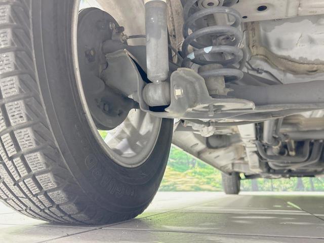 お車を安心してお乗りいただく為には、足回りの定期点検が欠かせません。サービスサポート（有償保証）では無料点検もご提供しており、安心のカーライフをお過ごしいただけるサポート体制が整っています。