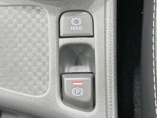 ヤリスクロス ハイブリッドＺ　純正８型ディスプレイ　全周囲カメラ　禁煙車　セーフティセンス　レーダークルーズ　ブラインドスポットモニター　デジタルインナーミラー　ＬＥＤヘッド　ハーフレザー　シートヒーター　電動リアゲート　ＥＴＣ（46枚目）