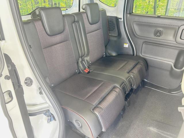 スペーシアカスタム ハイブリッドXS 届出済未使用車 両側電動ドア セーフティーサポート ハーフレザーシート コーナーセンサー スマートキー LEDヘッド 純正15インチアルミ 車線逸脱警報 オートライト オートエアコン LEDフォグ(9枚目)