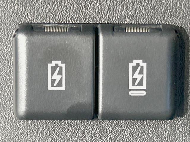 スペーシアカスタム ハイブリッドXS 届出済未使用車 両側電動ドア セーフティーサポート ハーフレザーシート コーナーセンサー スマートキー LEDヘッド 純正15インチアルミ 車線逸脱警報 オートライト オートエアコン LEDフォグ(28枚目)