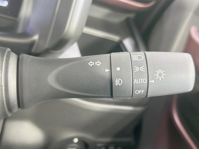 スペーシアカスタム ハイブリッドXS 届出済未使用車 両側電動ドア セーフティーサポート ハーフレザーシート コーナーセンサー スマートキー LEDヘッド 純正15インチアルミ 車線逸脱警報 オートライト オートエアコン LEDフォグ(32枚目)