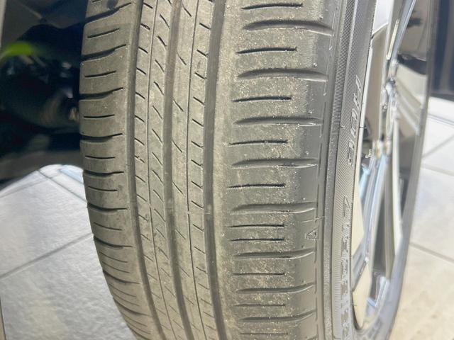 ライズ Ｚ　純正９型ナビ　全周囲カメラ　禁煙車　スマートアシスト　アダプティブクルーズ　シートヒーター　ＬＥＤヘッド／フォグ　フルセグ　ドラレコ　Ｂｌｕｅｔｏｏｔｈ再生　ＥＴＣ　オートライト／エアコン（54枚目）